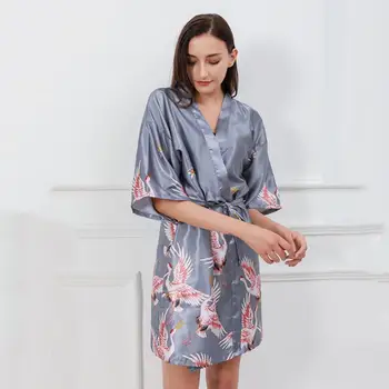 HOTSummer, Женская ночная рубашка из ледяной шелковой ткани, короткий халат с цветочным принтом Журавля